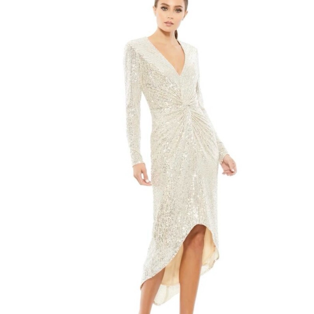 Mac Duggal Silver Sequin Long Sleeve Dress - sz 6